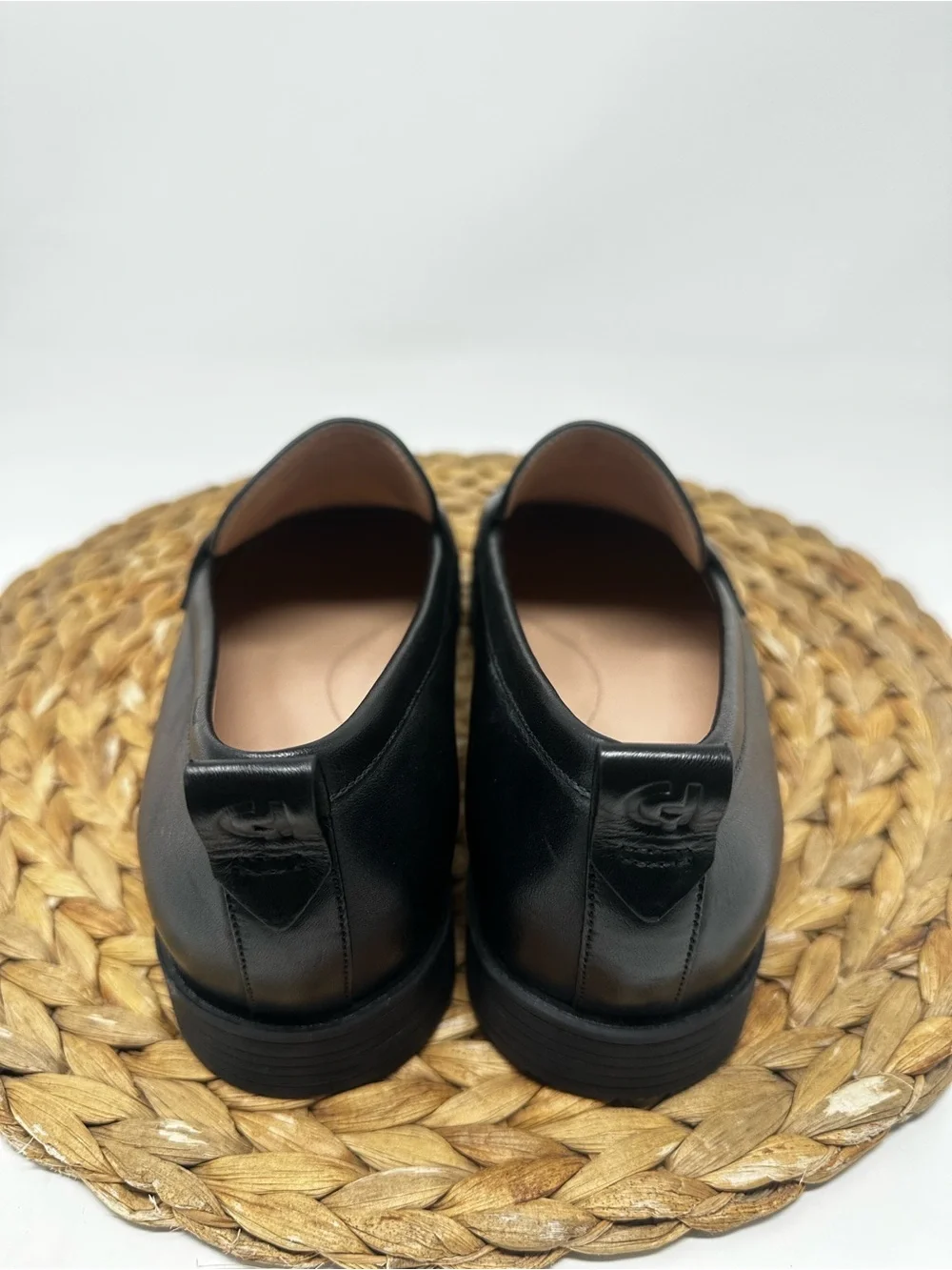 COLE HAAN Stassi Leather Penny Loafer Black Size 8 Women's